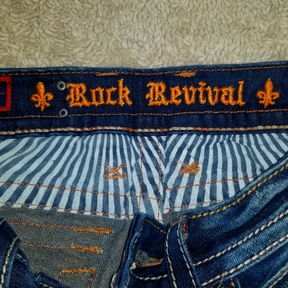 ROCK REVIVAL JEANS - Picture 7 of 10